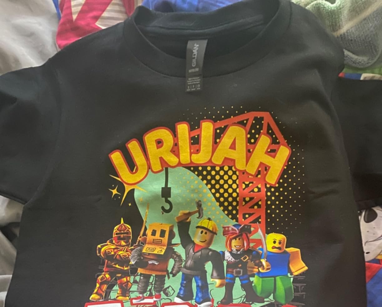 Custom Birthday Family Matching Shirts, Family Personalized Shirts, Robux Characters T-Shirts, Video Games t-Shirt, Blocks Shirt, Camiseta personalizada de Video Juegos White photo review