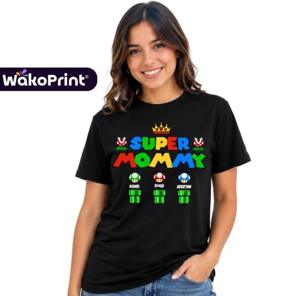 Personalized “Super Mommy” Retro Gamer T-Shirt with Kids’ Names & Custom Name on the Back – Fun and Unique Gift for Mom