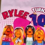 Custom Birthday Family Matching Shirts Family Personalized Shirts Robux Characters T-Shirts Video Games t-Shirt, Blocks Birthday Girl Shirt Camiseta personalizada de Video Juegos White,Black photo review